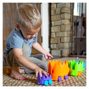 Familia aricilor, joc de stivut, Fat Brain Toys, culoare: Multicolor, dimensiune: 21x12x12 cm – fotografie produs