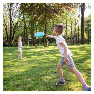 Disc frisbee si sita pentru nisip, Quut Toys, culoare: Albastru, dimensiune: 25x25x7 cm – fotografie produs