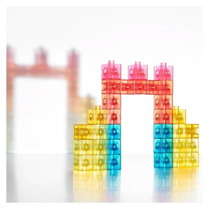 Linking Cubes, 100 cuburi translucide interconectabile, culoare: Multicolor, dimensiune: 2x2x2 cm – fotografie produs