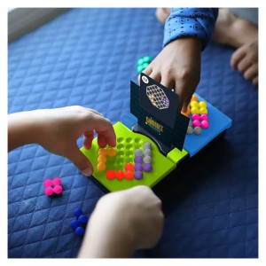 Kanoodle, joc de logica pentru 2 persoane, culoare: Multicolor, dimensiune: 20x11x4 cm – fotografie produs