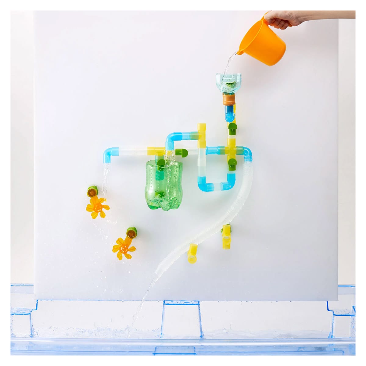 Crazy Tube Set, labirint cu tuburi pentru joaca cu apa – Edx Education Crazy Tube Set, labirint cu tuburi pentru joaca cu apa, culoare: Multicolor, dimensiune: 36x29x8 cm – fotografie produs