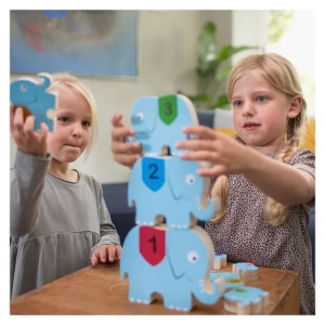 Elefantii la circ, joc de echilibru si stivuire, culoare: Multicolor, dimensiune: intre: 18-5 cm – fotografie produs